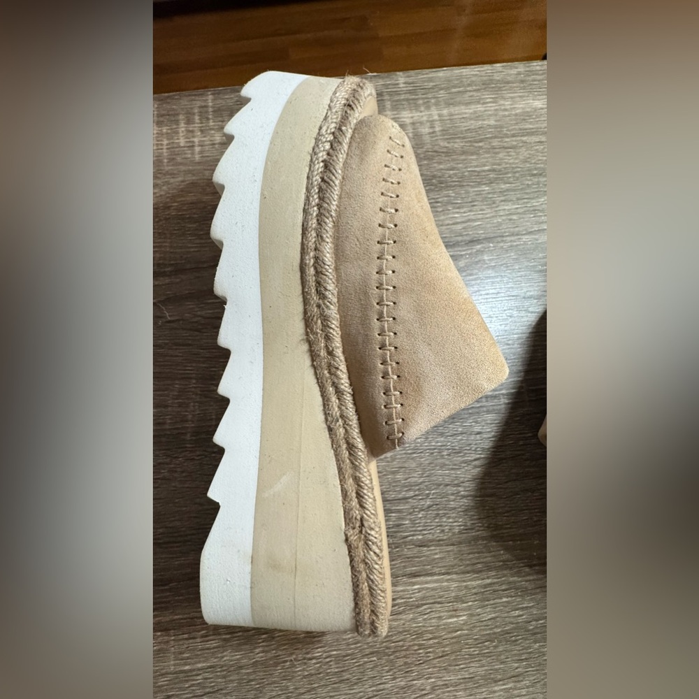 Santorini Espadrille Sandals - Picture 11 of 12